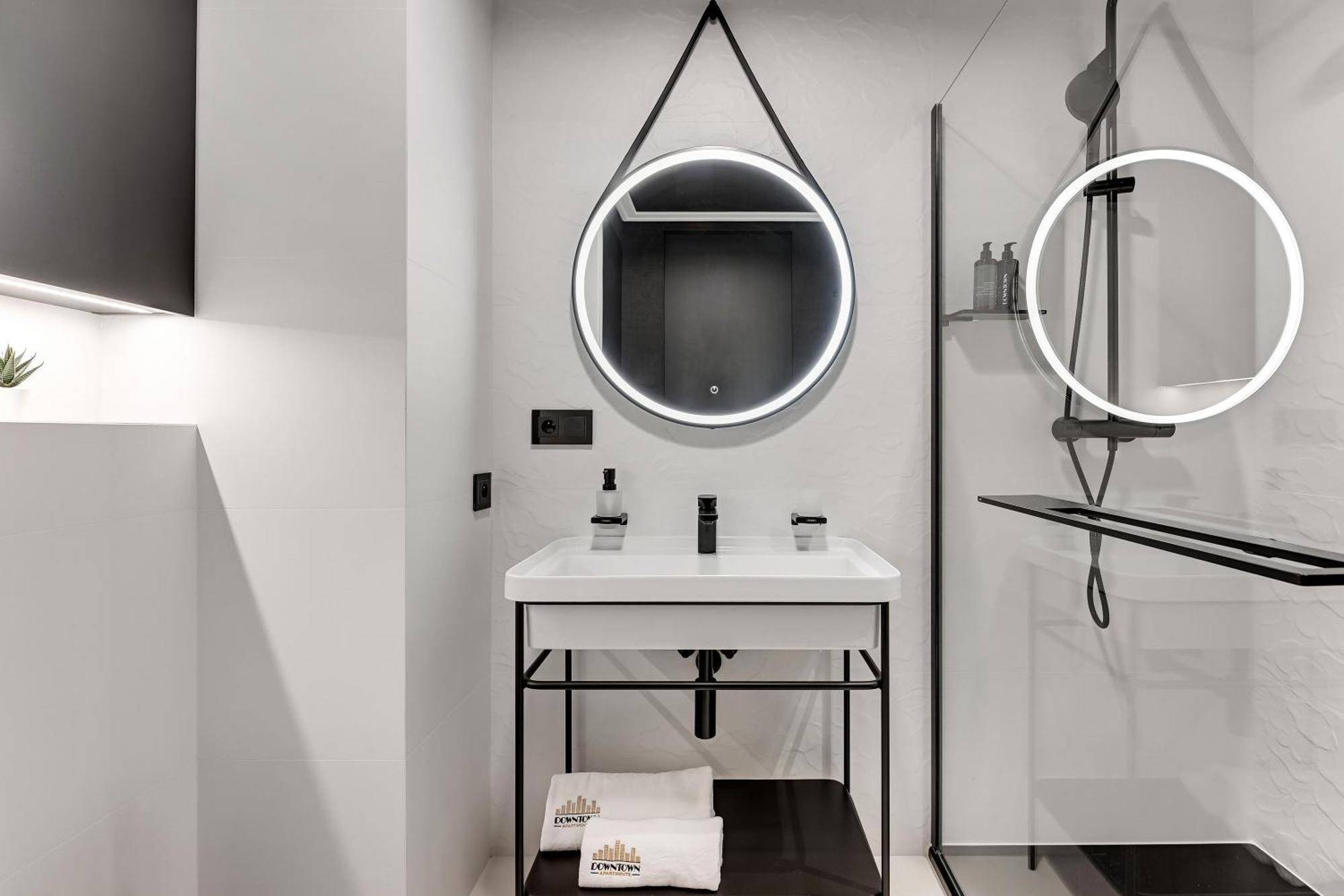 Chlebova - Riverside View Terrace, Free Parking, Gym & Kidsplay By Downtown Apartments Danzig Zimmer foto